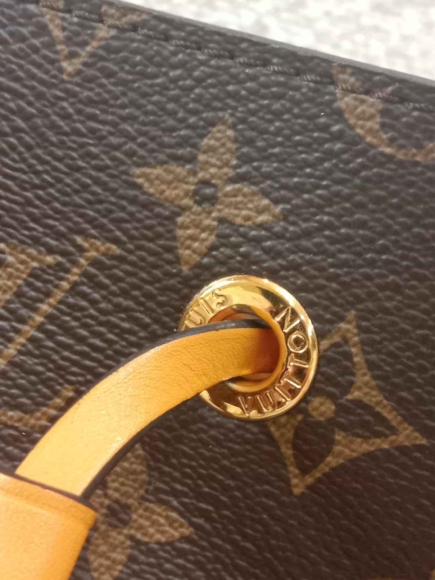 Louis Vuitton Neo Neo Bucket Bag Monogram Canvas