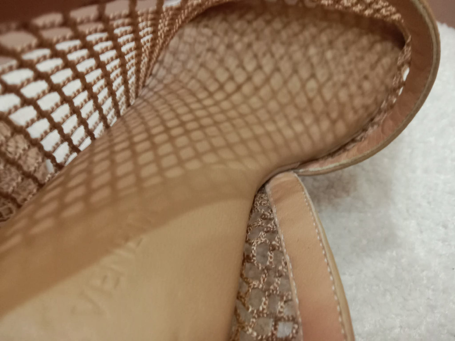 Bottega Veneta Mesh Nappa Chunky Chain Sandals Beige Size 36
