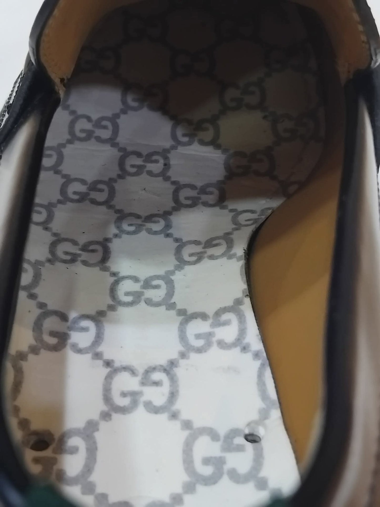 Gucci Men's Black Leather Loafers Size 7