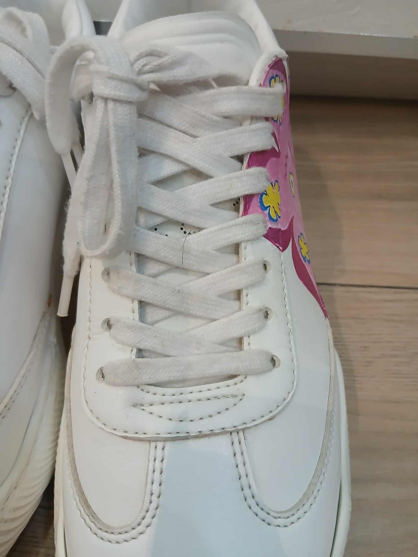 Stella Mccartney Myfawnwy Loop Screen Logo White Sneakers Size 39