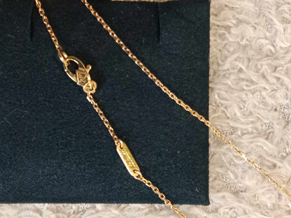 Van Cleef & Arpels Sweet Alhambra White Mother of Pearl 18K Gold Necklace