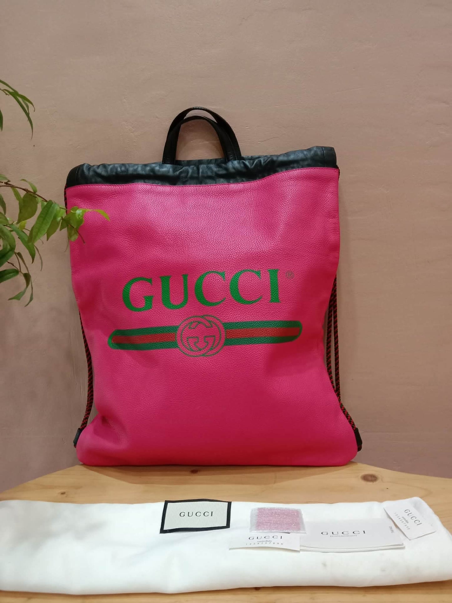 Gucci Printed Drawstring Backpack Grained Leather Pink/Black