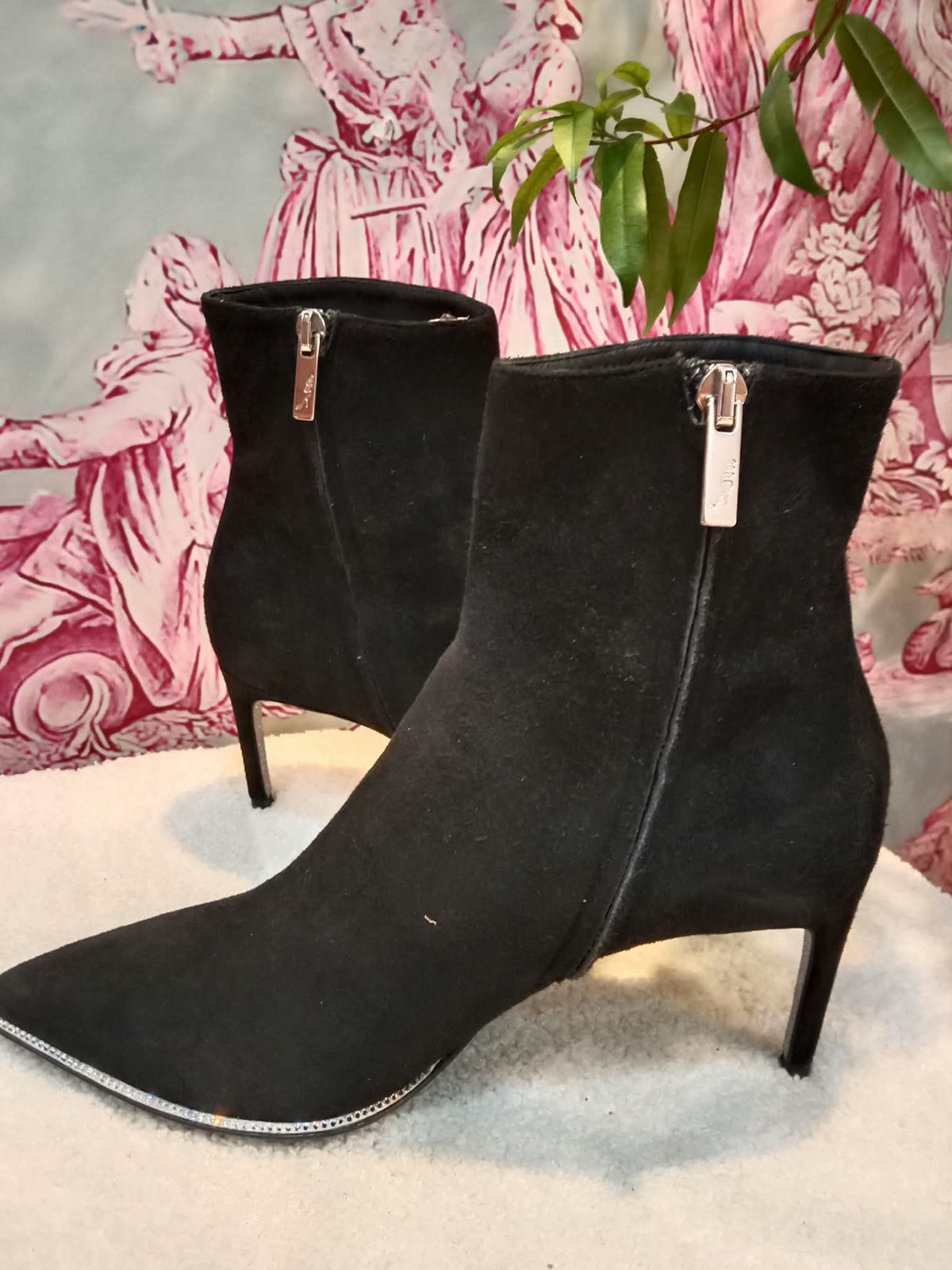 Rene Caovilla Suede Stiletto Ankle Boots Black  Size 37.5