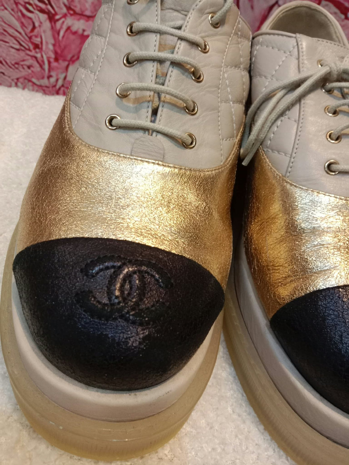 Chanel Interlocking CC Logo Metallic Gold/Beige Lace-up Sneakers with Black Cap Toe Size 35