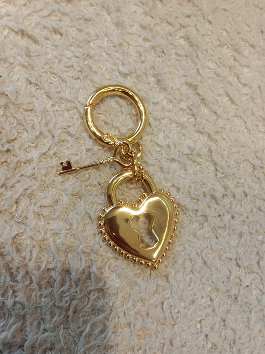 Voneworld Official Heart Lock 3D Bag Charm