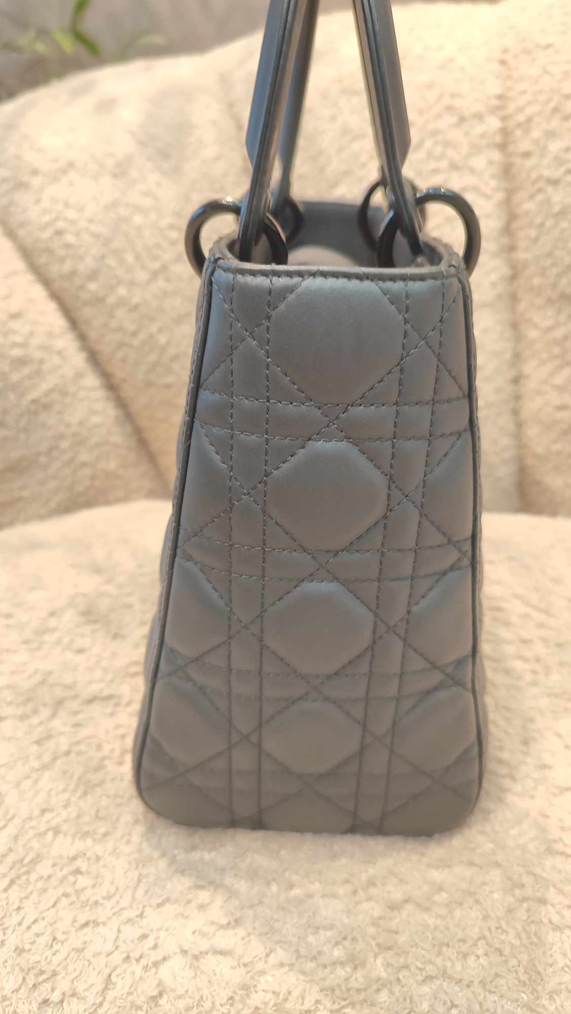 Dior Lady Dior So Black Medium