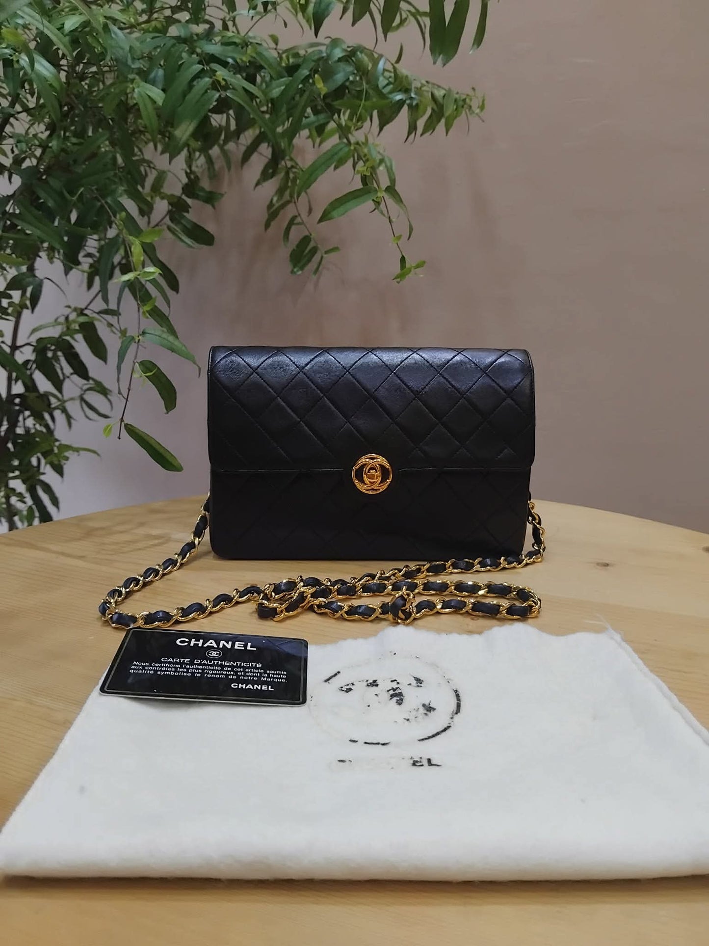 Chanel Circle Lock Flap Vintage CC Lambskin Black Series 1
