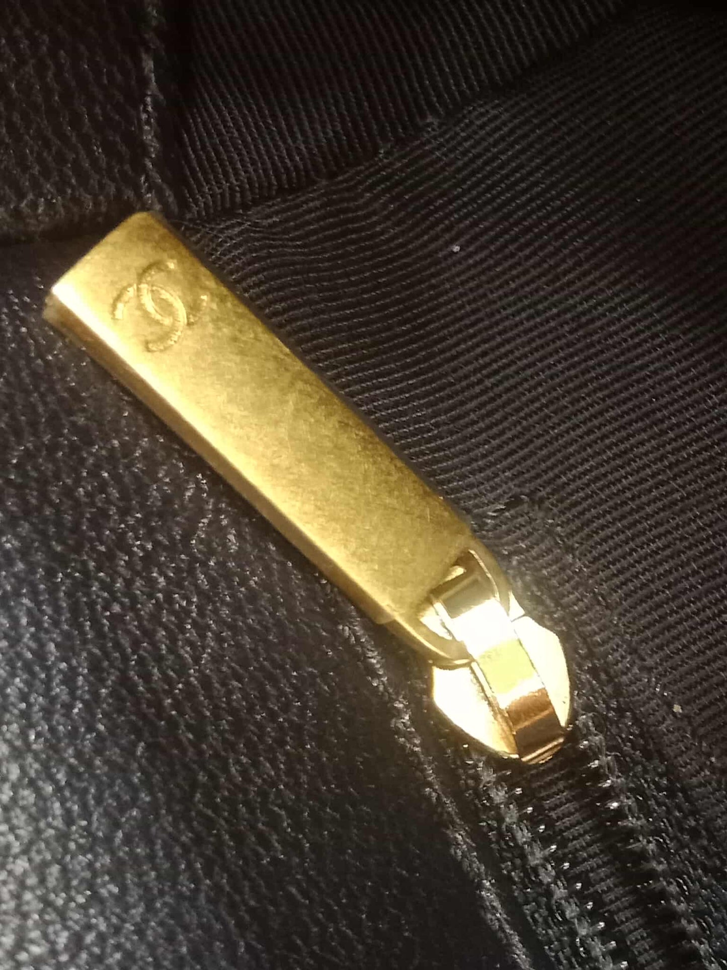 Chanel 19 Beige Midnight Blue Small Series 30