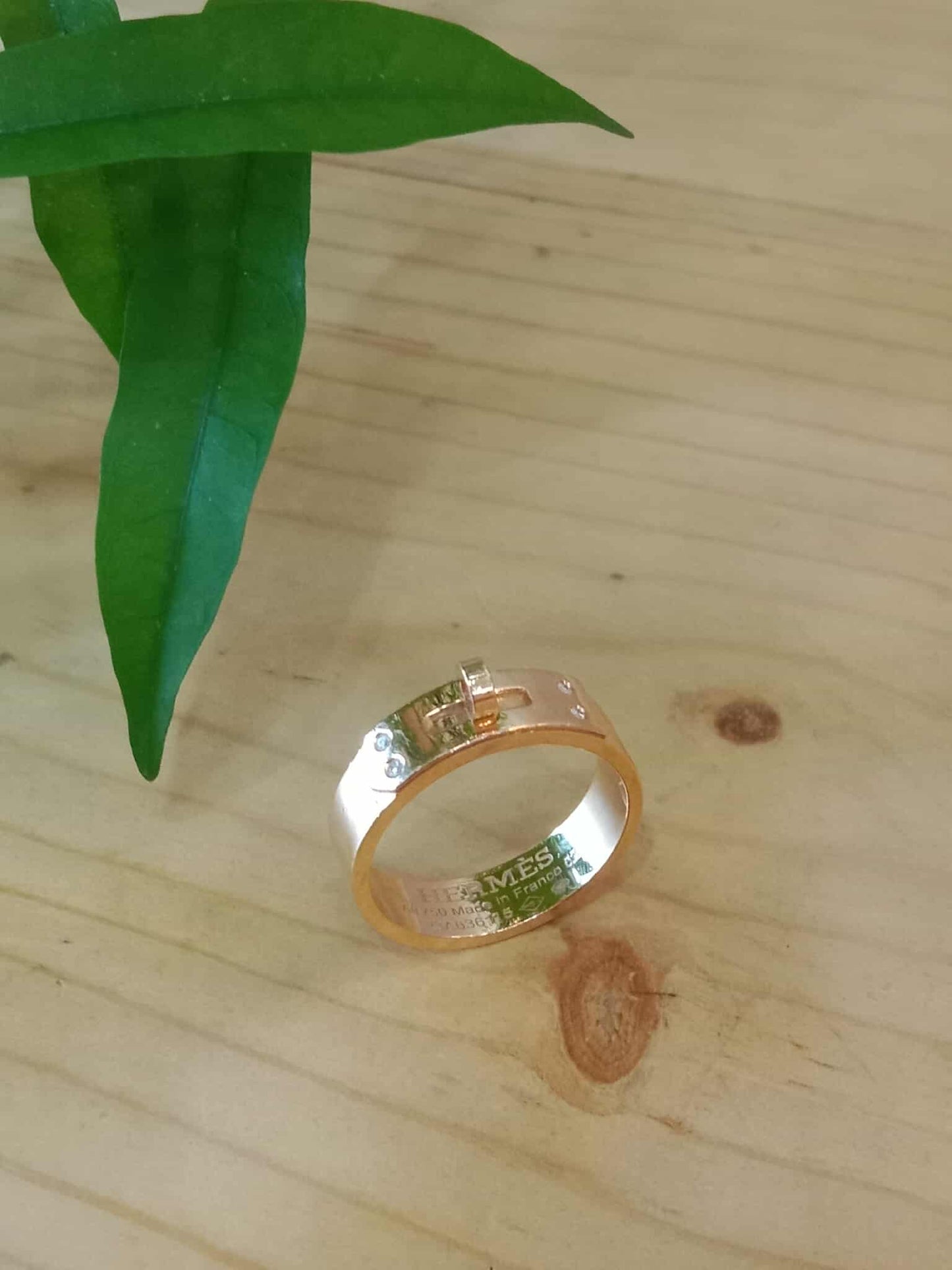 Hermes Kelly Ring in 18K Rose Gold Pave-Set Diamonds on the Clasp Motif