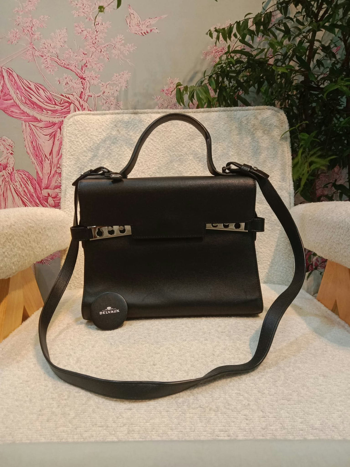 Delvaux Tempete Handbag Black MM