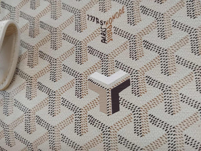 Goyard Bellechasse Biaude White PM