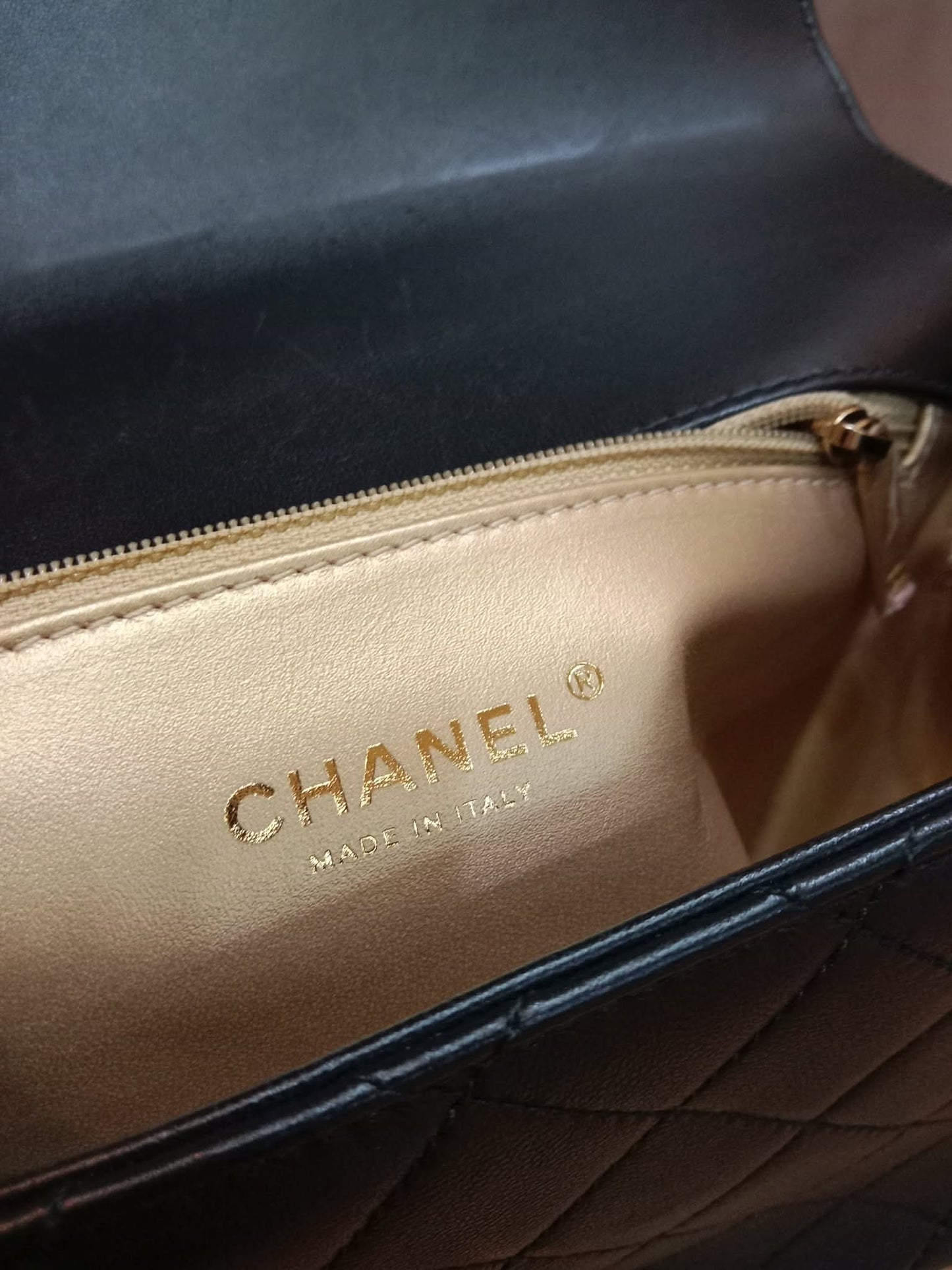 Chanel La Parisienne Quilted Lambskin Tophandle Bag Black Series 30