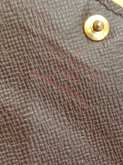 Louis Vuitton 6 Slots Keyholder Damier Ebene