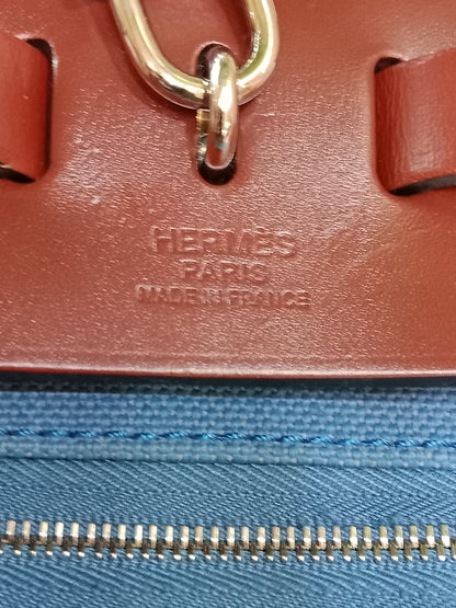 Hermes Herbag Zip 31 Bicolor Blue/Red Canvas & Leather Stamp X 2016