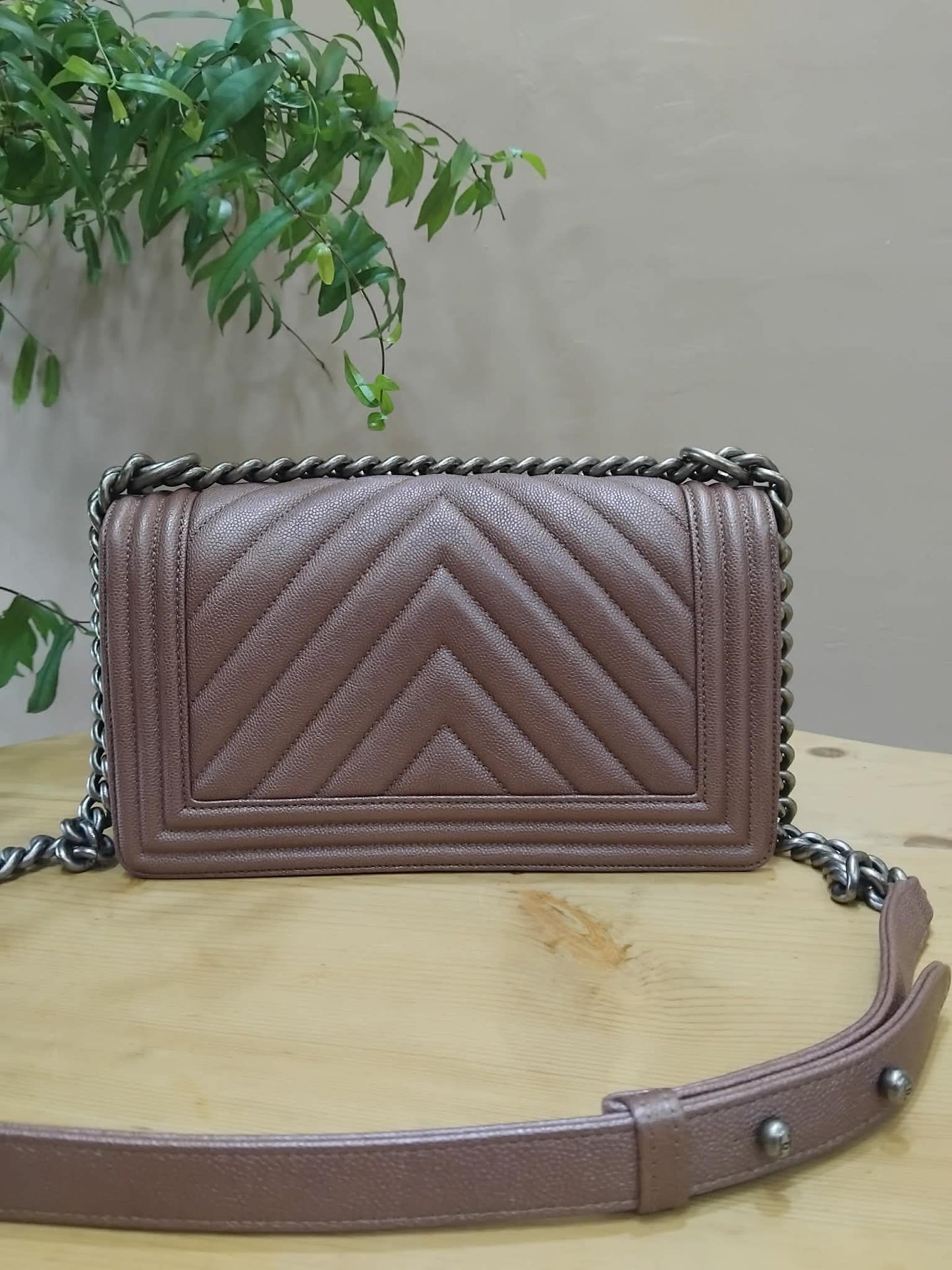 Chanel Le Boy Rose Gold Old Medium Caviar Series 26