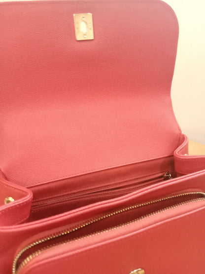 Chanel Business Affinity Red Medium Series 28