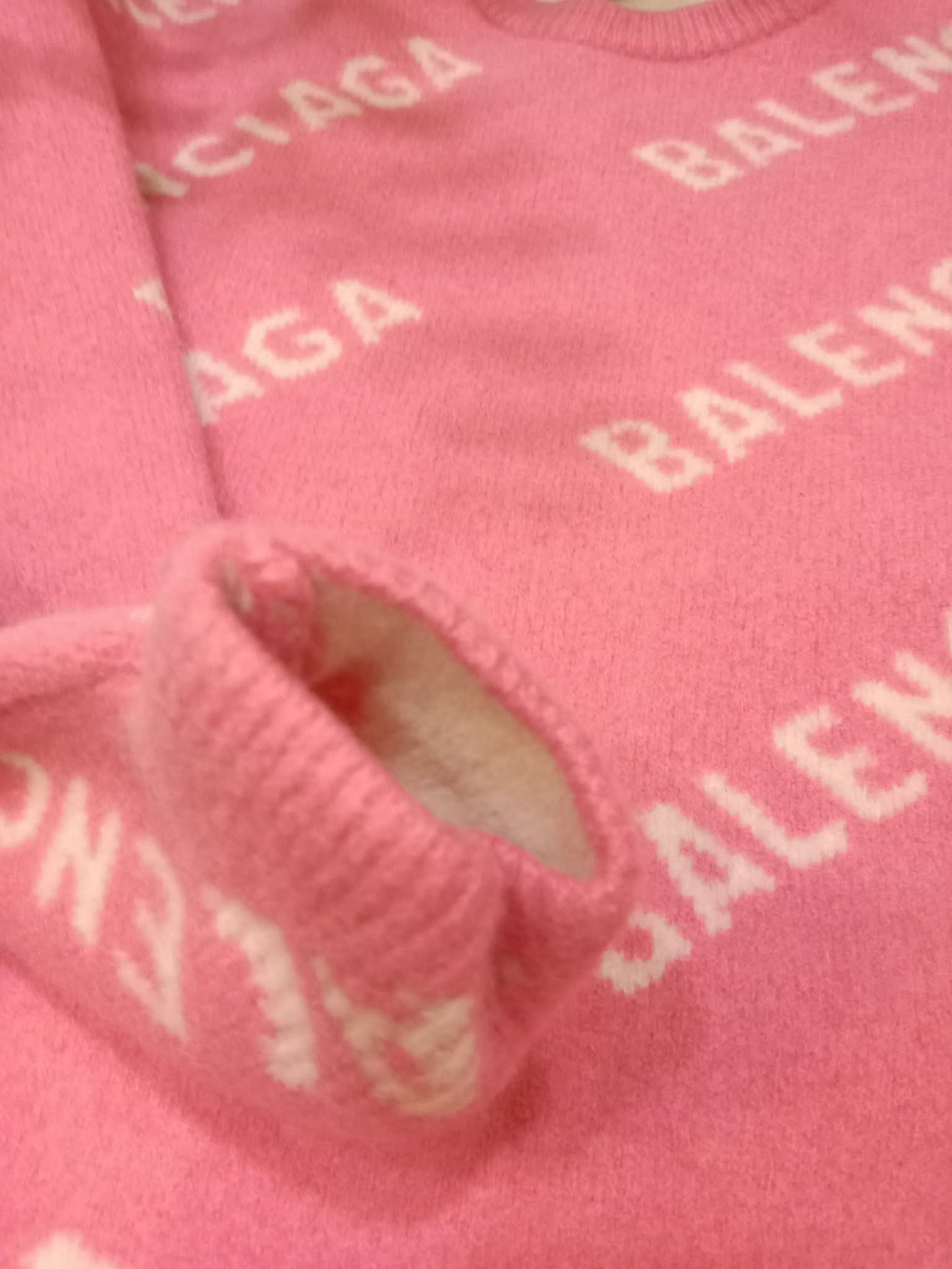 Balenciaga Wool Sweater Pink Size Small