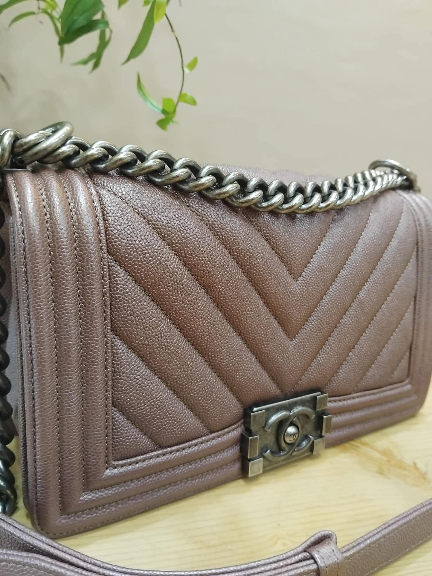Chanel Le Boy Rose Gold Old Medium Caviar Series 26