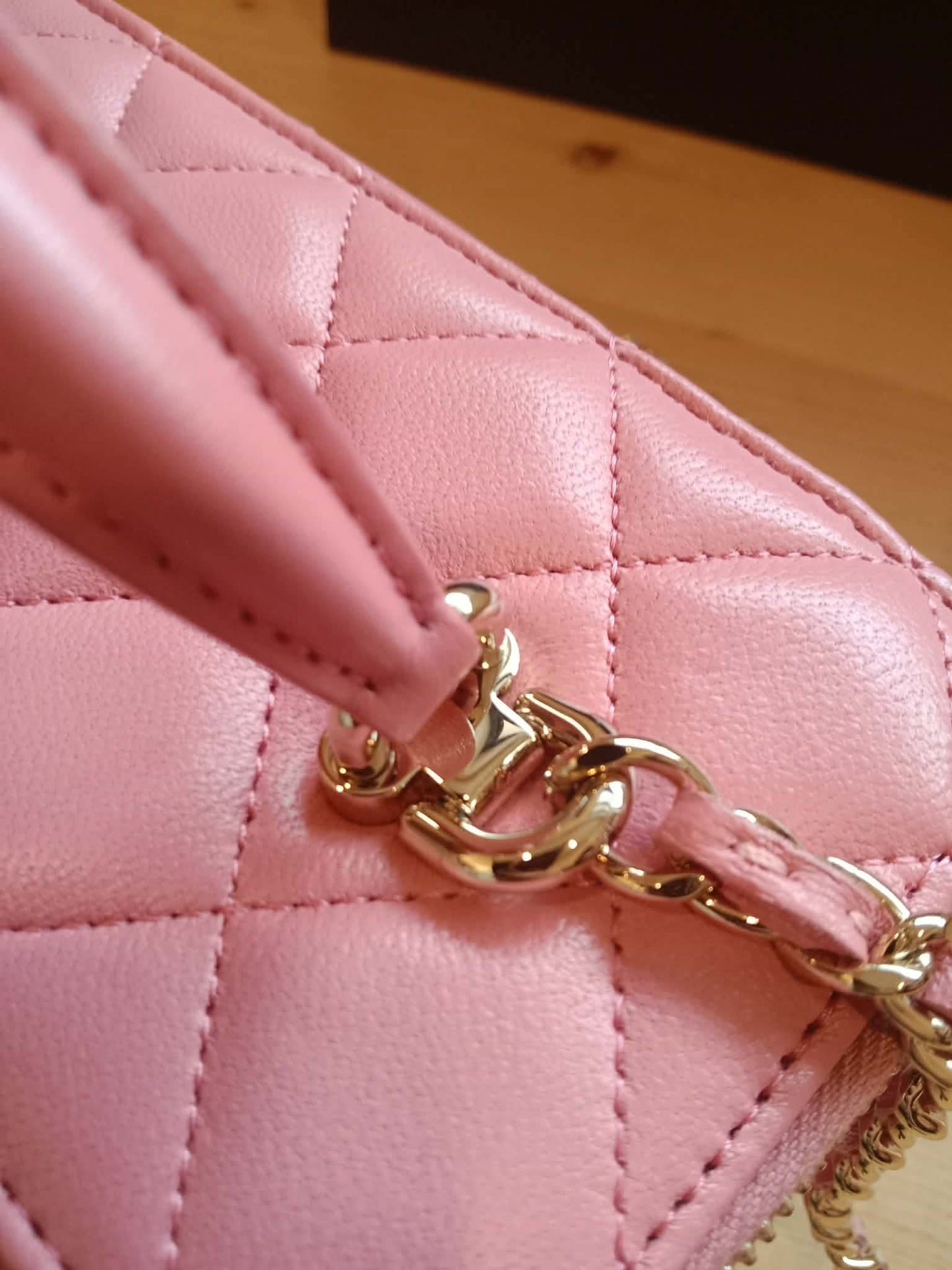 Chanel Vanity Tophandle Lambskin Pink Microchipped