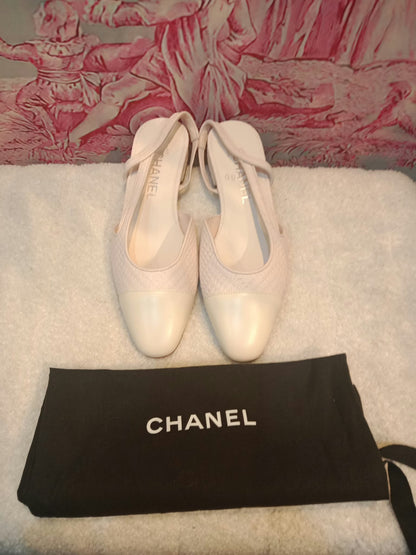 Chanel Cream Slingback Pumps size 36.5