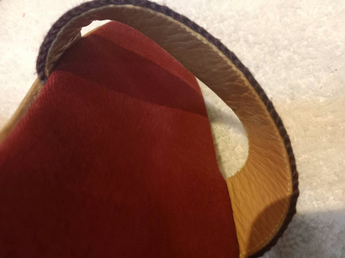Hermes "Fourre-Tout" Wooden Canvas Burgundy/Red Sandals Size 37