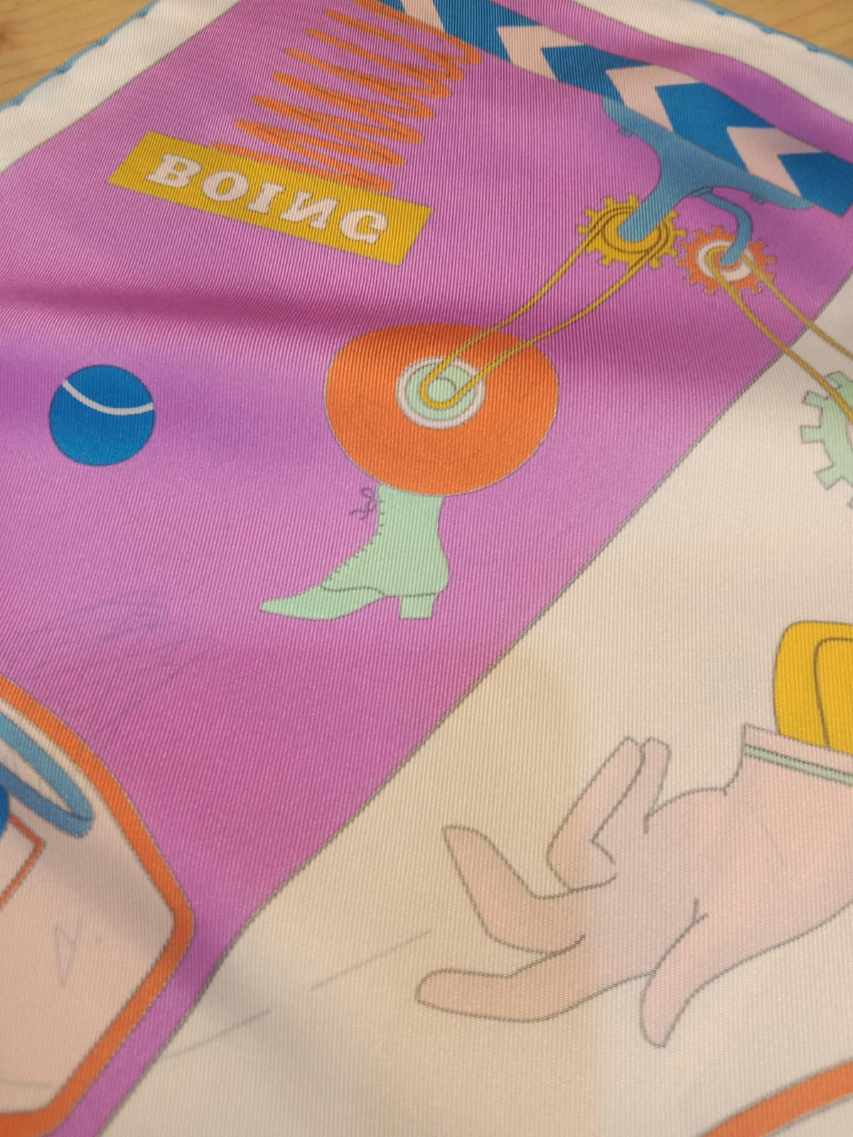 Hermes "Tea for Two" Carre 90 Silk Scarf