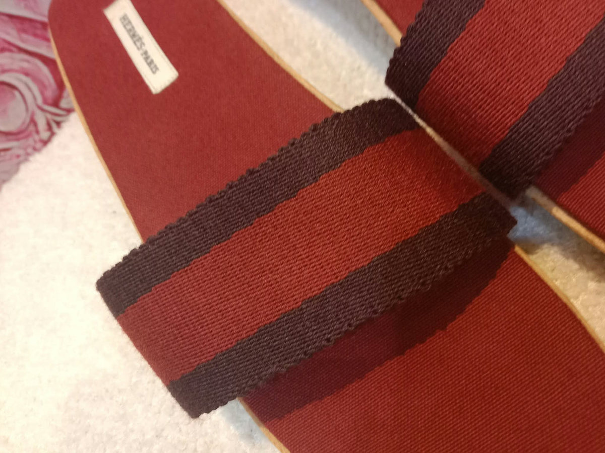 Hermes "Fourre-Tout" Wooden Canvas Burgundy/Red Sandals Size 37