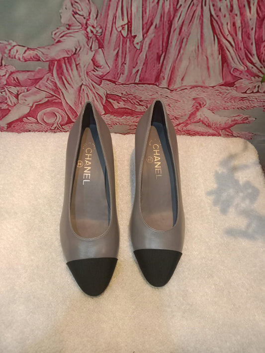 Chanel Slingback Pumps Grey and Black Size 36.5
