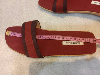 Hermes "Fourre-Tout" Wooden Canvas Burgundy/Red Sandals Size 37