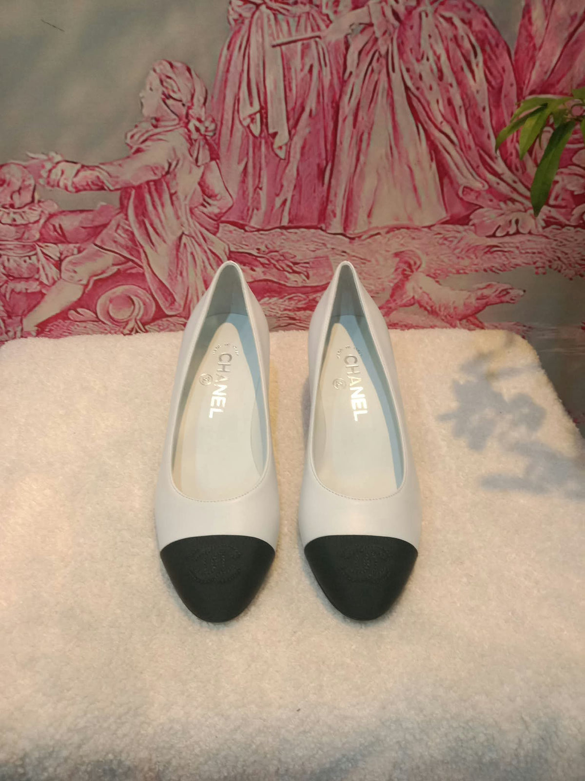 Chanel White and Black Cap-Toe Pumps Light Blue Size 36.5