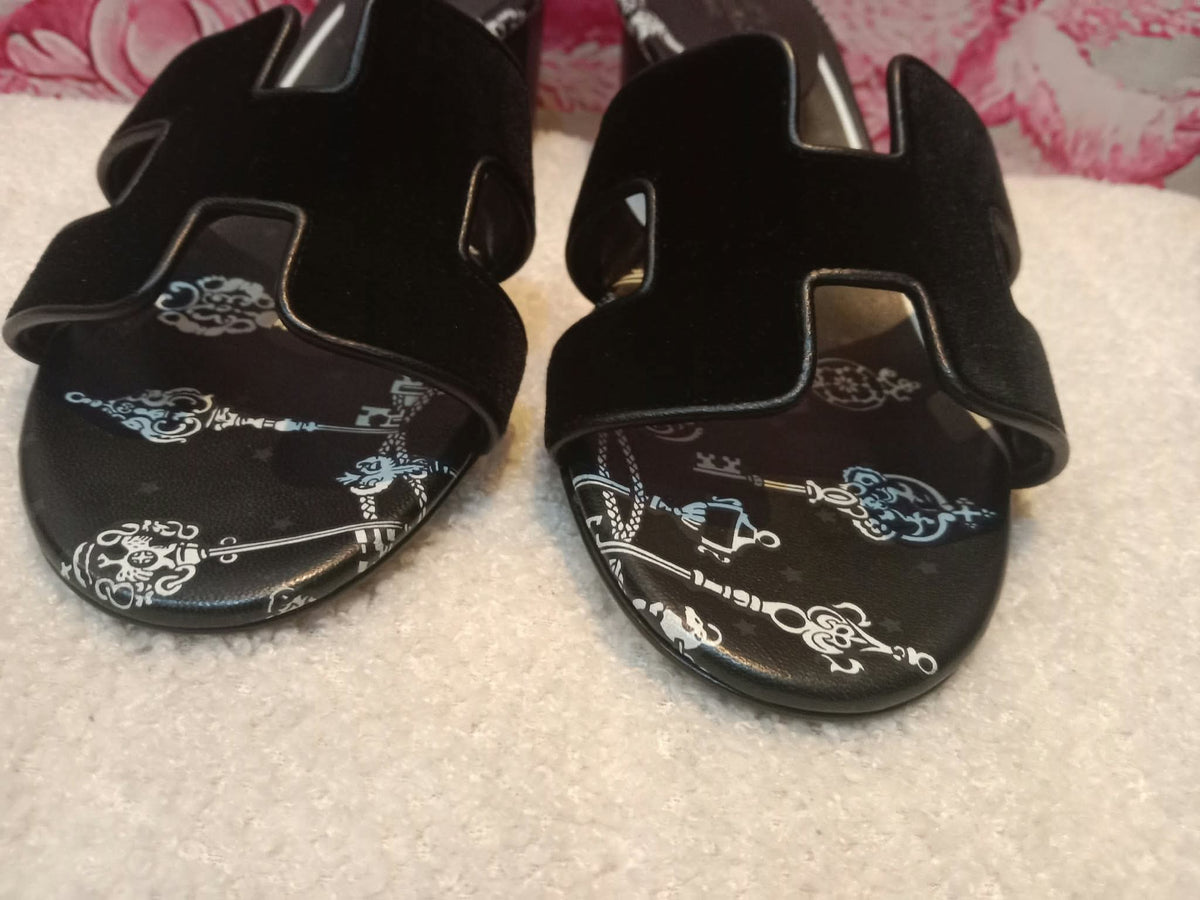 Hermes Oasis Slide Sandals Black Velvet Size 35