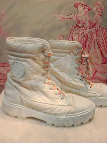 Hermes Fresh Ankle Boots Blanc/White Size 39