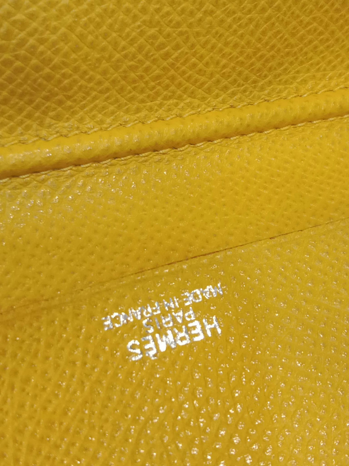 Hermes Agenda Passport Holder Jaune/Gold Epsom Stamp E Square 2001