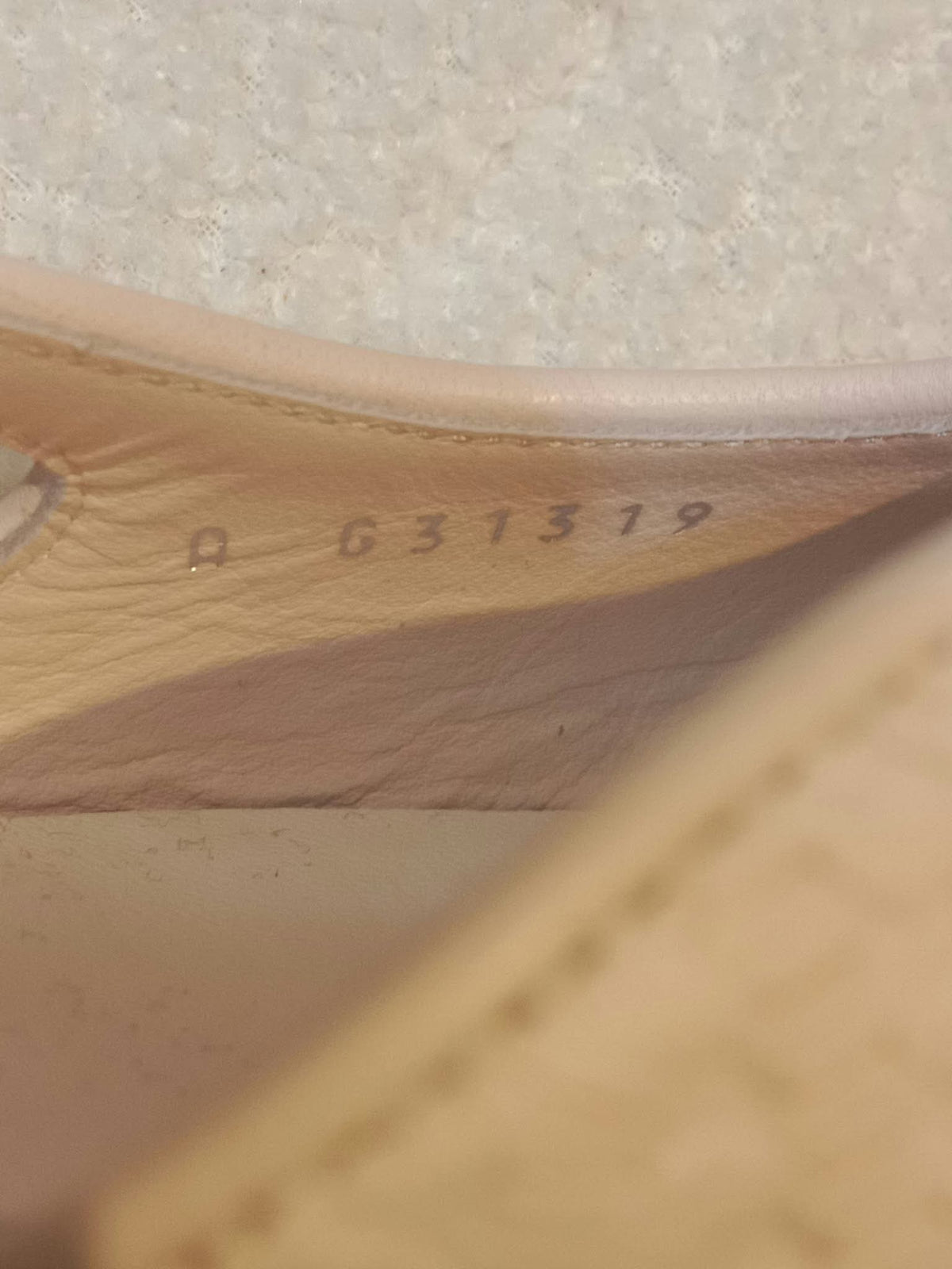 Chanel Cream Slingback Pumps size 36.5