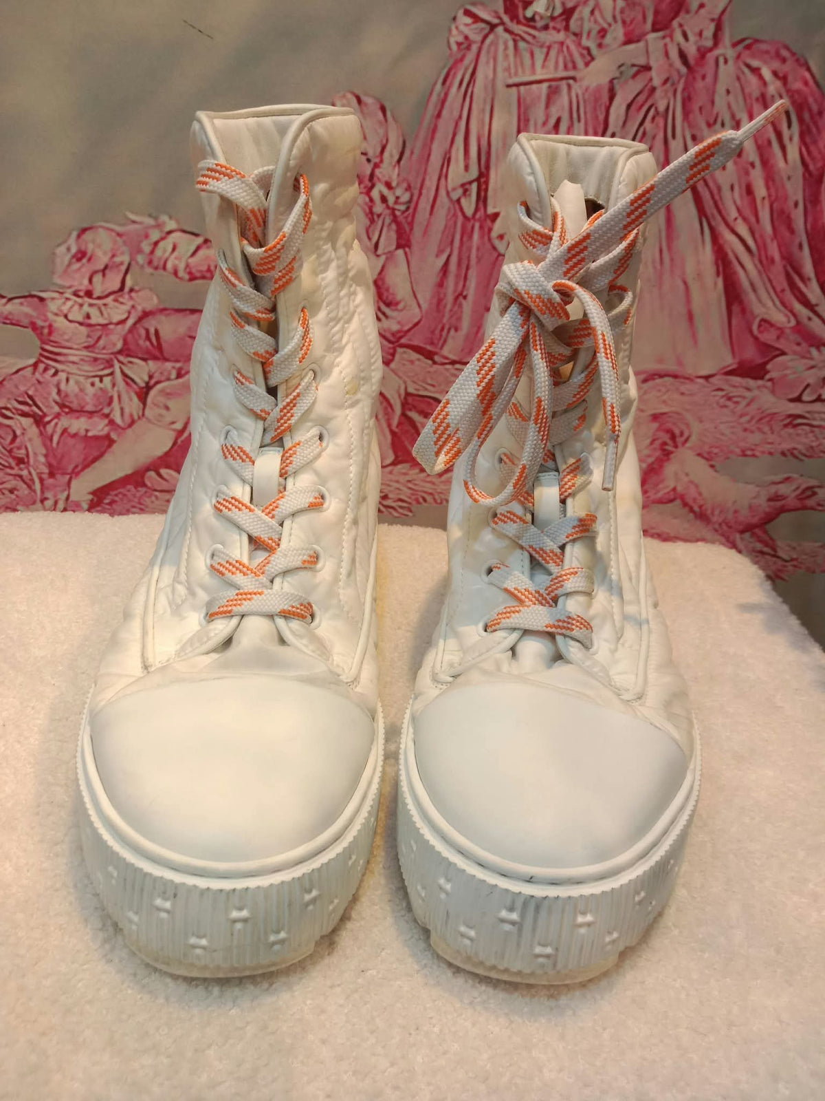 Hermes Fresh Ankle Boots Blanc/White Size 39