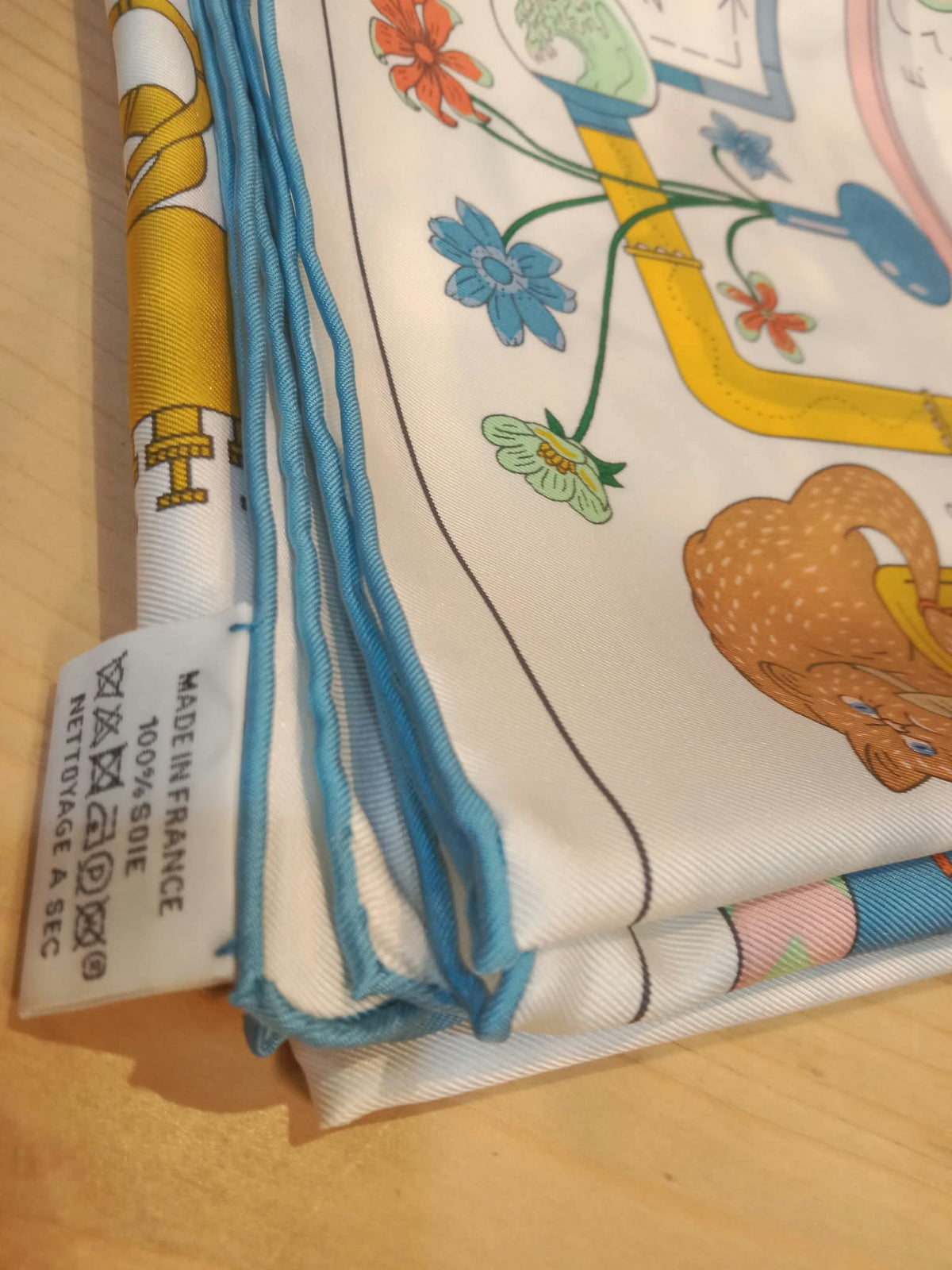 Hermes "Tea for Two" Carre 90 Silk Scarf